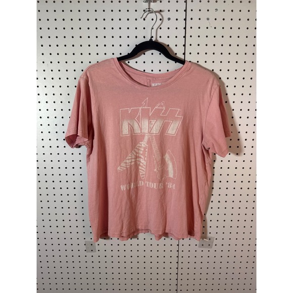 Kiss Tops - KISS World Tour 84 Pink Graphic T-Shirt Womens Large Rock Band Short Sleeve Tee